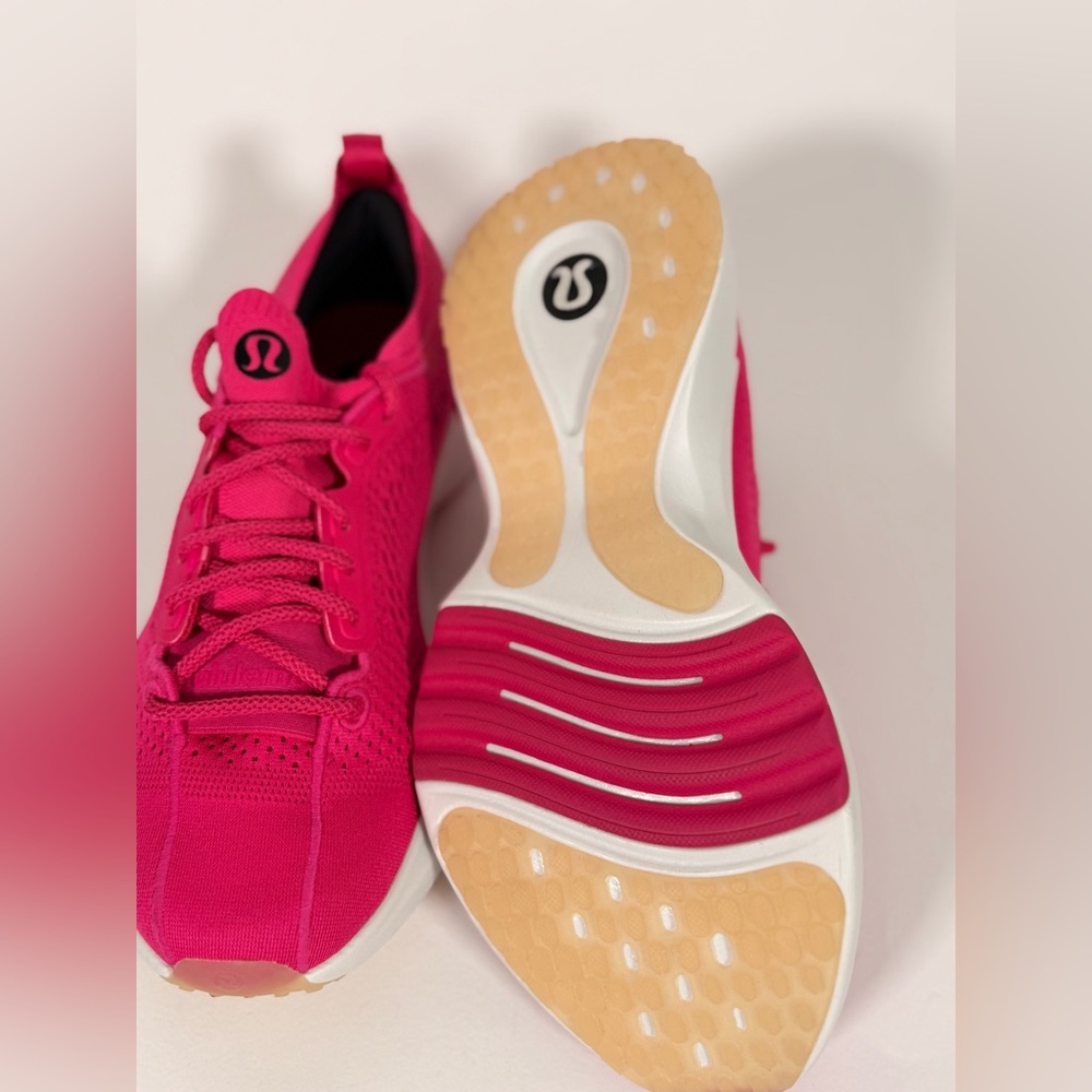 NWOB Lululemon Women's Chargefeel 3 Workout Shoe - Picture 8 of 8